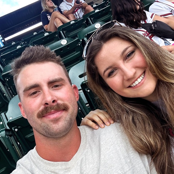 Meet your Posher, Riley - Picture 3 of 7